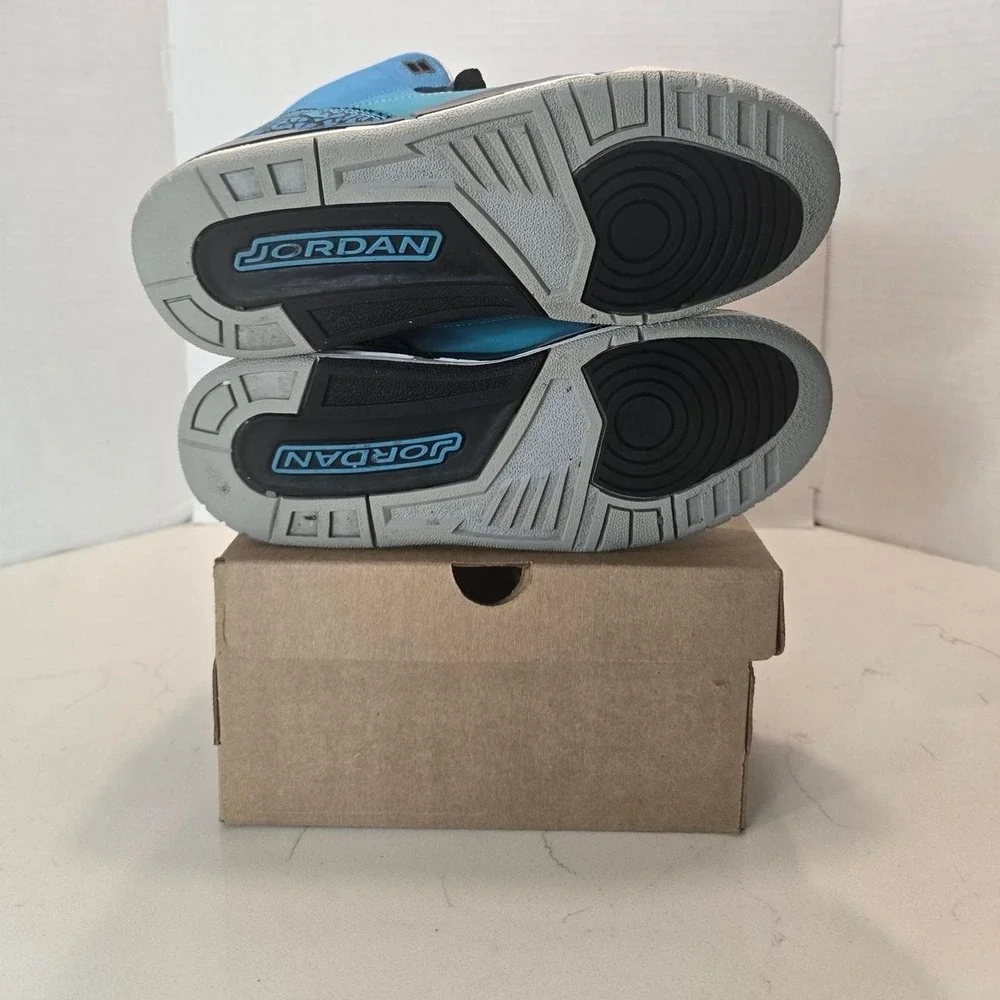 2014 Air Jordan 3 Retro Dark Powder Blue/Black-Wolf Grey-White Grade School